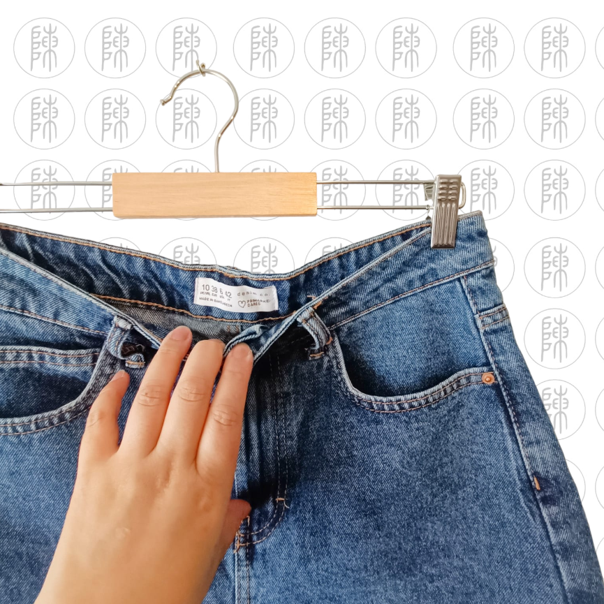 Regular Bare Ladies Blue Denim Jeans, Button, High Rise at Rs 295/piece in  Bengaluru