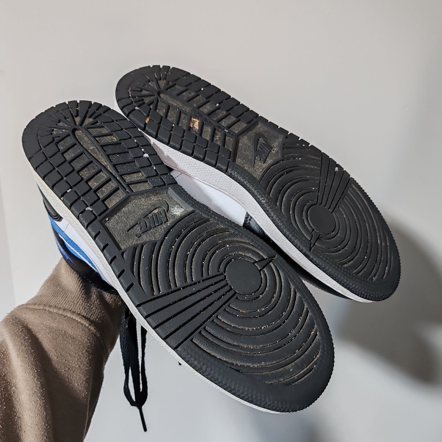 Nike Air Jordan 1 Mid Racer Blue Trainers