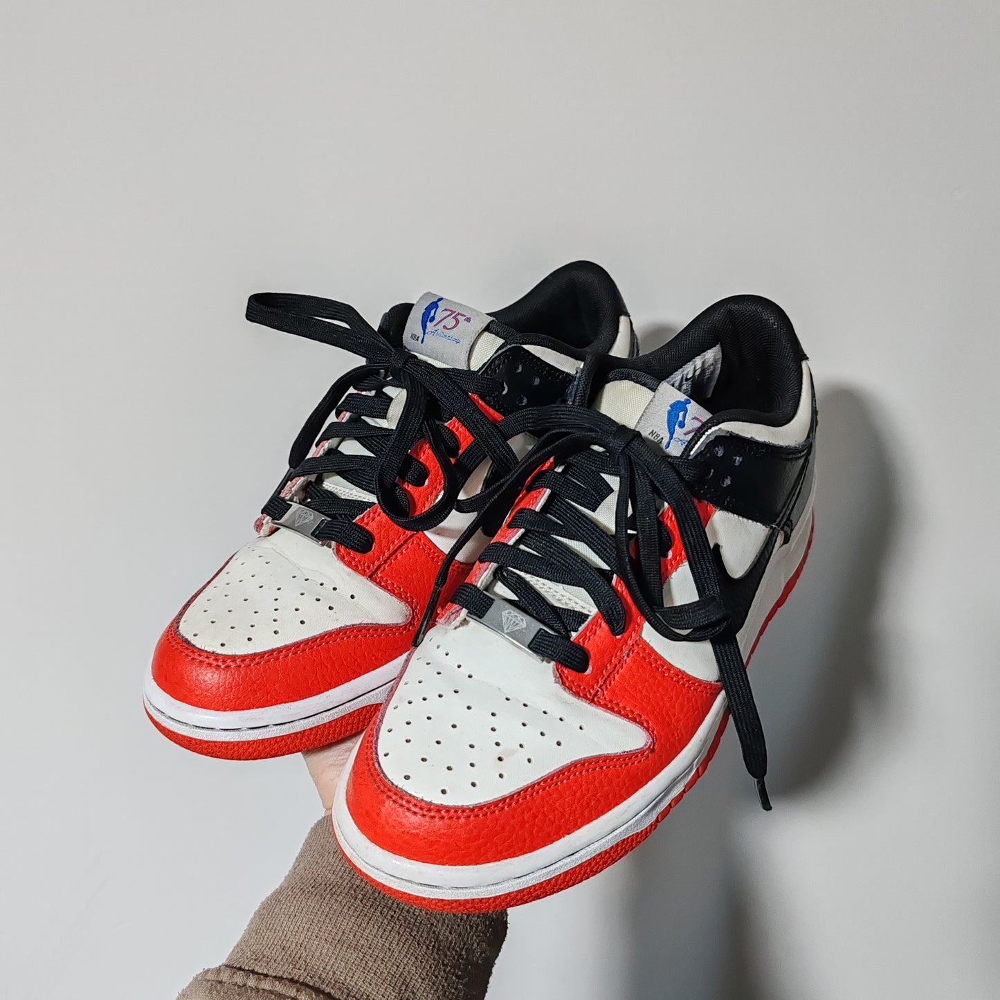 Nike Dunk Black Red Low EMB NBA 75th Anniversary Chicago Trainers