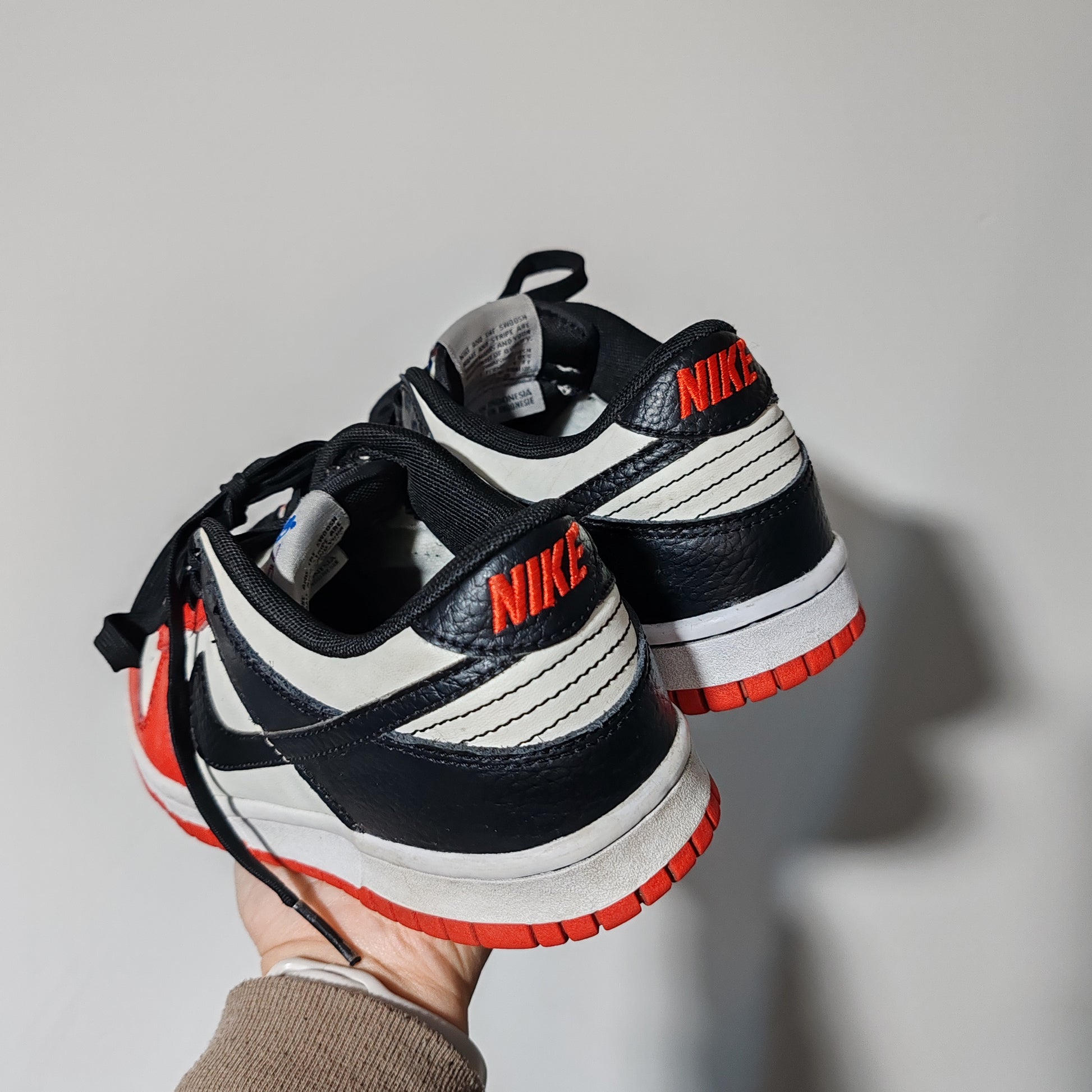 Nike Dunk Black Red Low EMB NBA 75th Anniversary Chicago Trainers