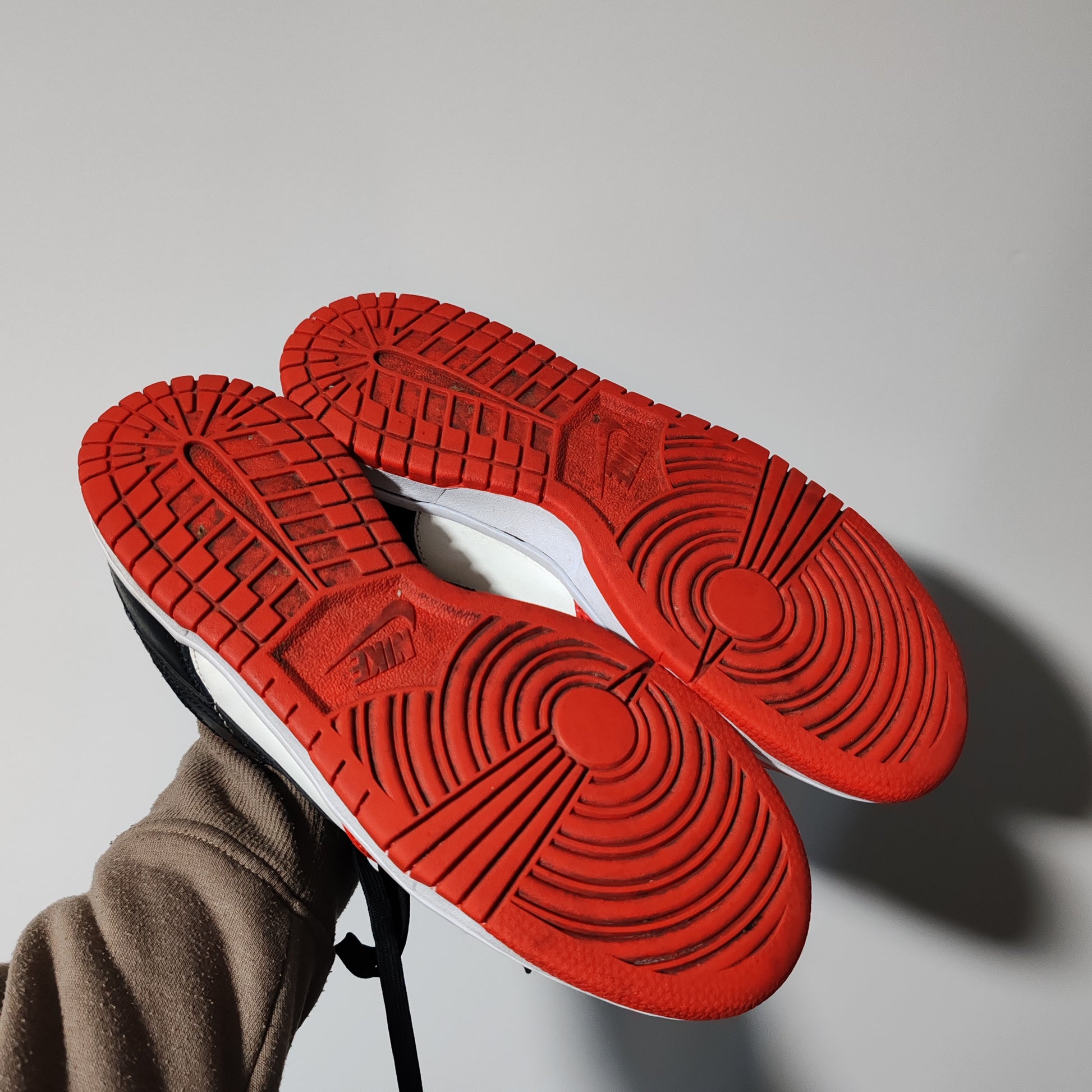 Nike Dunk Black Red Low EMB NBA 75th Anniversary Chicago Trainers