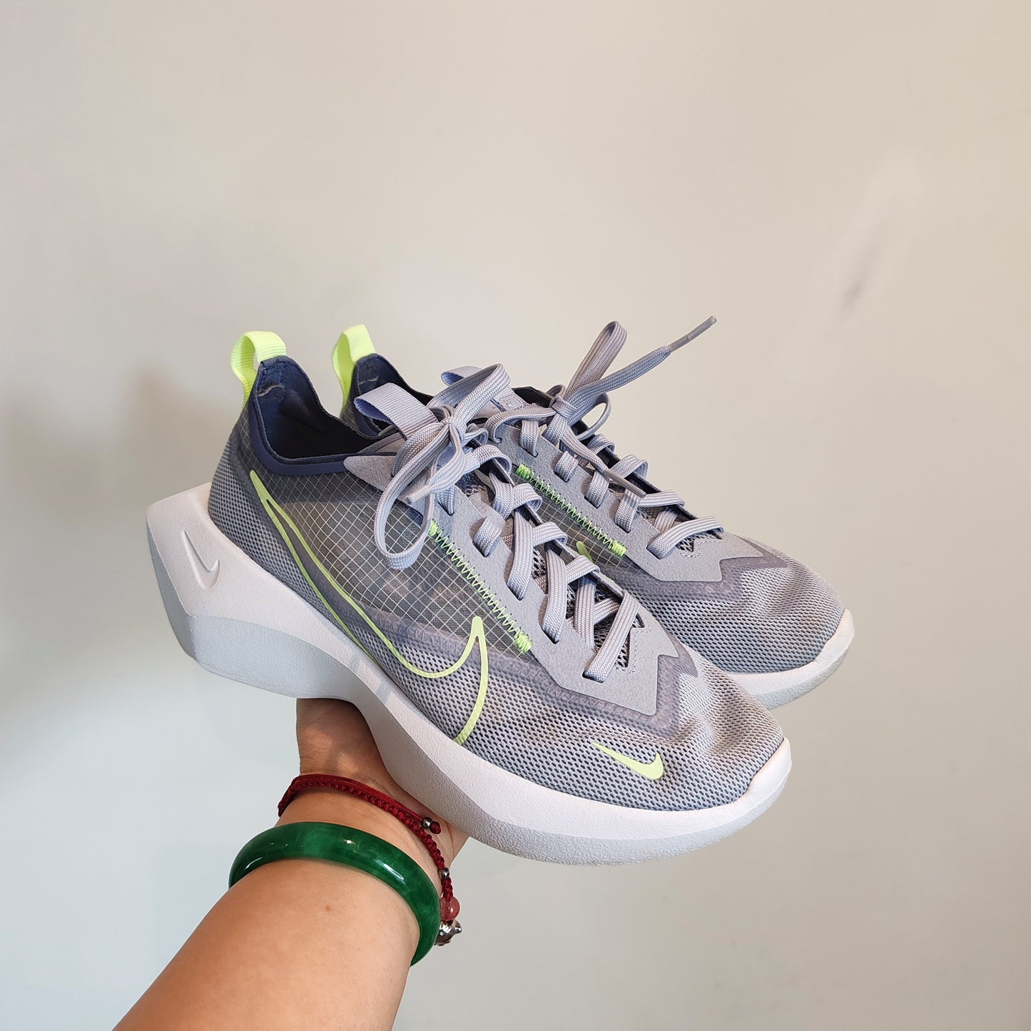Nike Vista Lite Ghost Barely Volt Grey Trainers