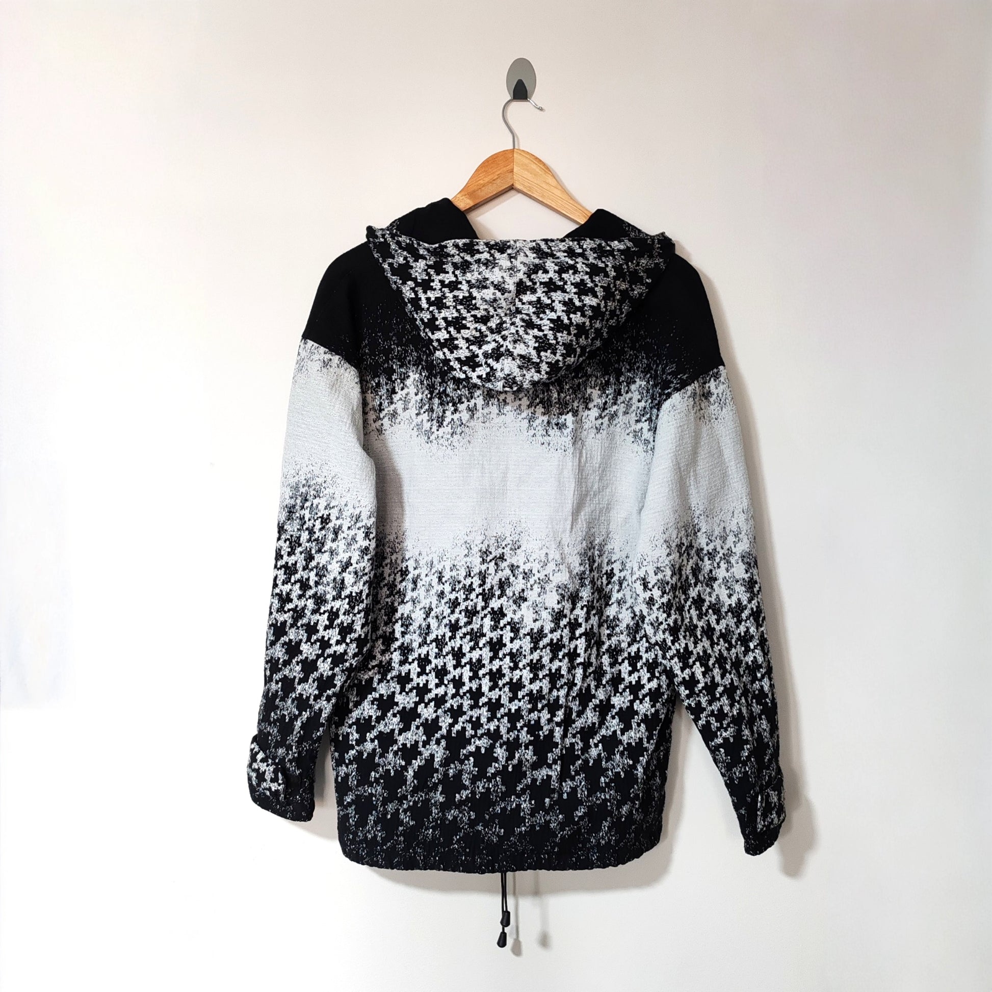 Represent Black And White Monochrome Hooded Patterned Quarter Zip Top